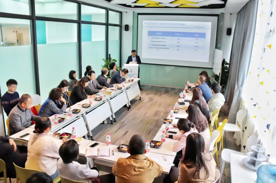 如图片无法显示,请刷新页面