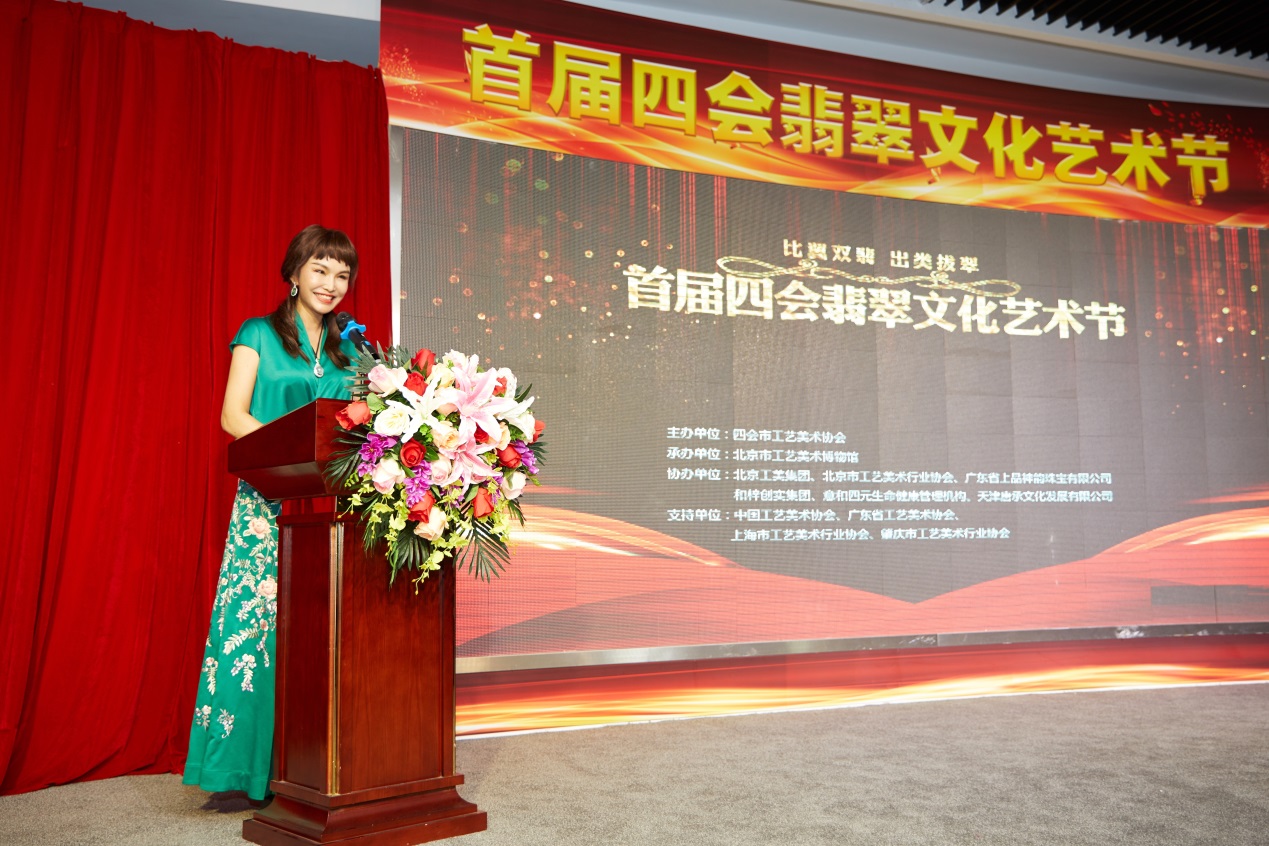 C:\Users\Administrator\Desktop\微信图片_20190906211240.jpg