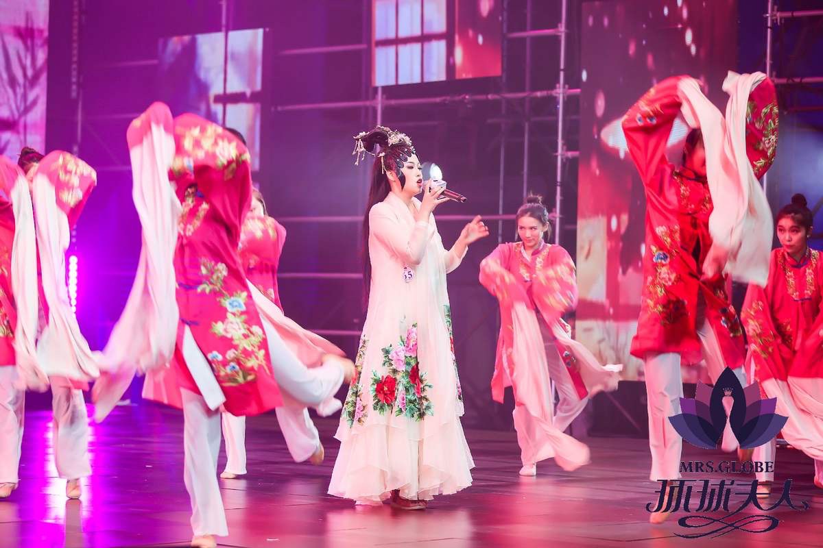 观众盛赞第22届环球夫人大赛中国总决赛选手高水准