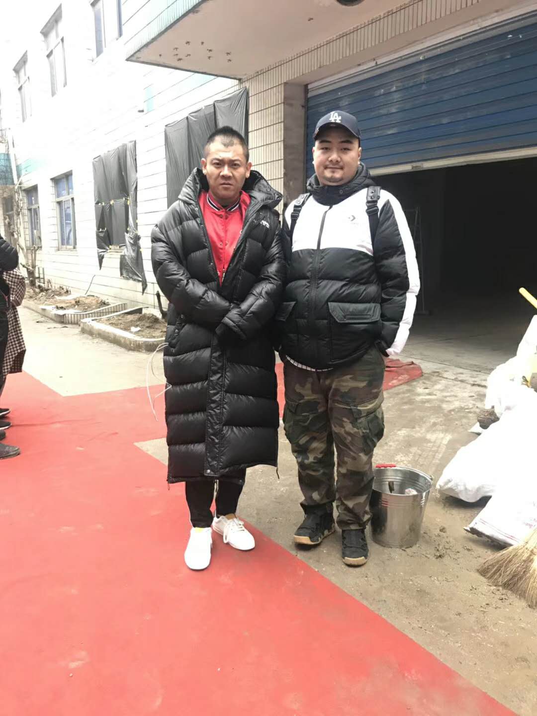特战行动如影随形