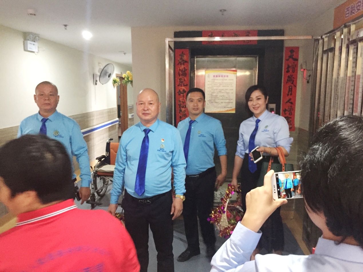 F:\點通網(wǎng)絡\點通廣告\案例\給客戶的\林迎峰客戶\裝飾工程協(xié)會報道\照片\IMG_4844.JPG