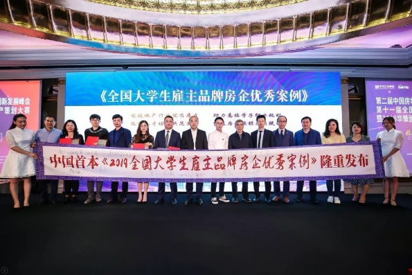 https://mmbiz.qpic.cn/mmbiz_jpg/SJMPNfnvxcCkibRENTibHU9q4QKia23QJo2o90zGvibwazxxNXRucicZVZfU9YmZE6HuCRgvQgIeYfbM5OS254FHGdg/640?wx_fmt=jpeg
