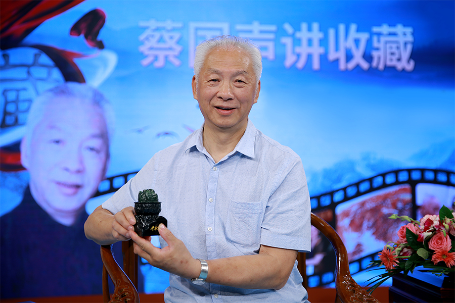 央视鉴宝专家蔡国声评定《千秋徽宝》 ，揭开玉玺收藏之谜