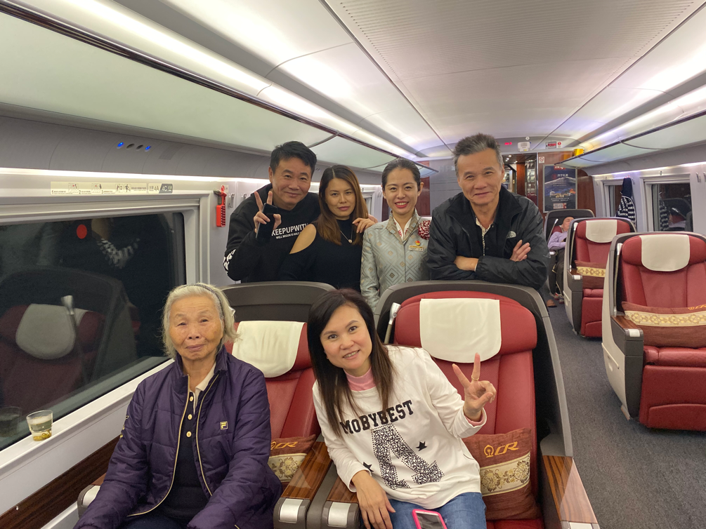 如图片无法显示,请刷新页面