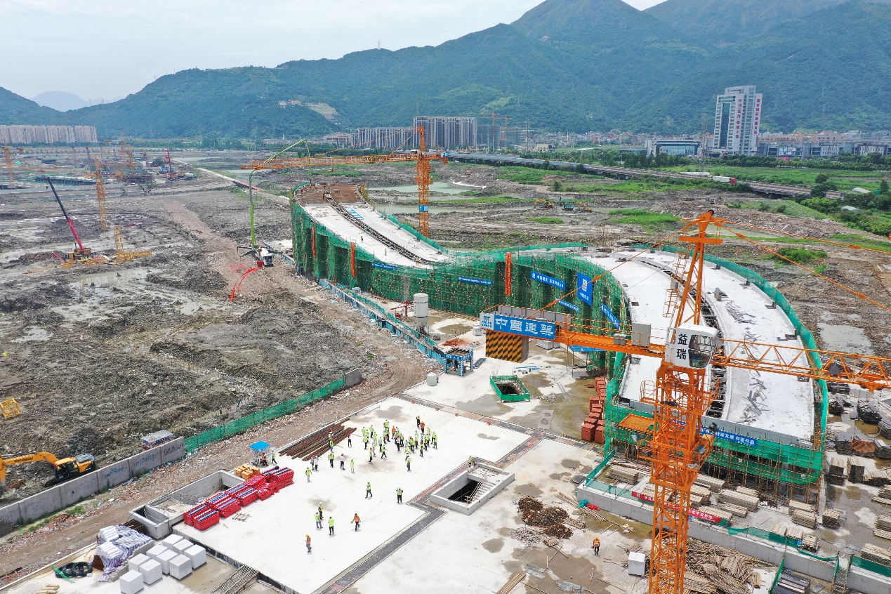如图片无法显示,请刷新页面