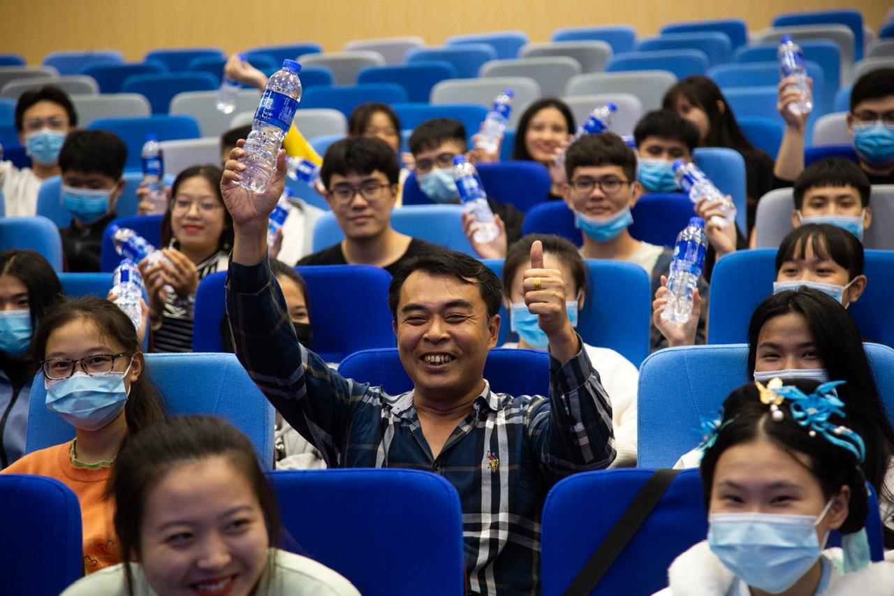 如图片无法显示，请刷新页面