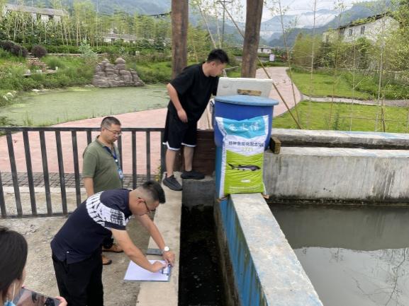 如图片无法显示,请刷新页面