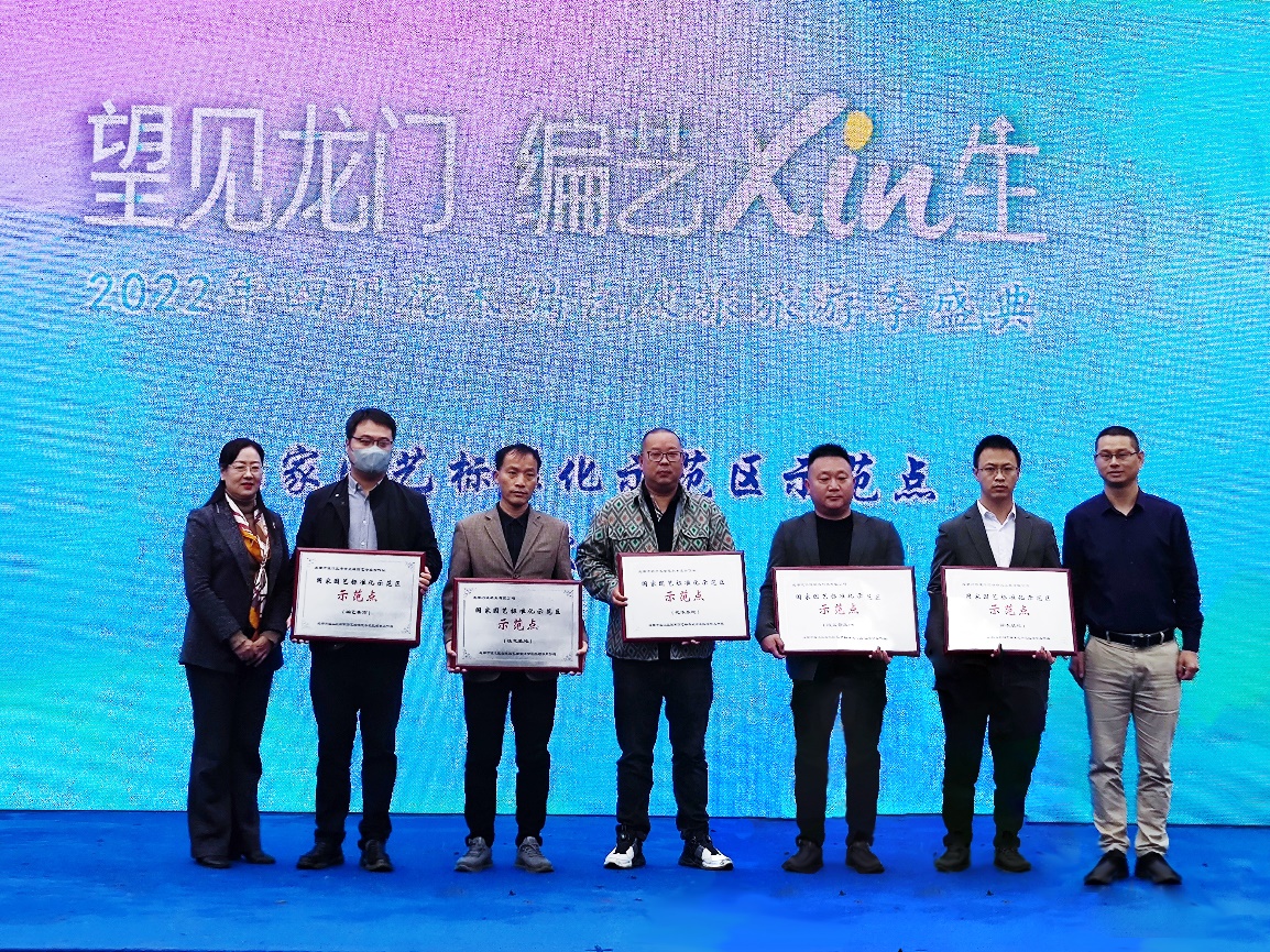 如图片无法显示，请刷新页面
