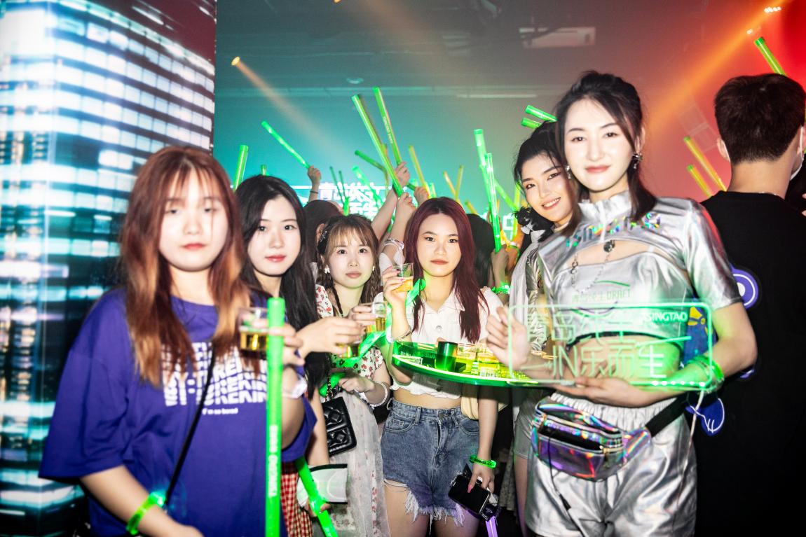 青岛啤酒4201室内电音节全国巡演20长沙首站